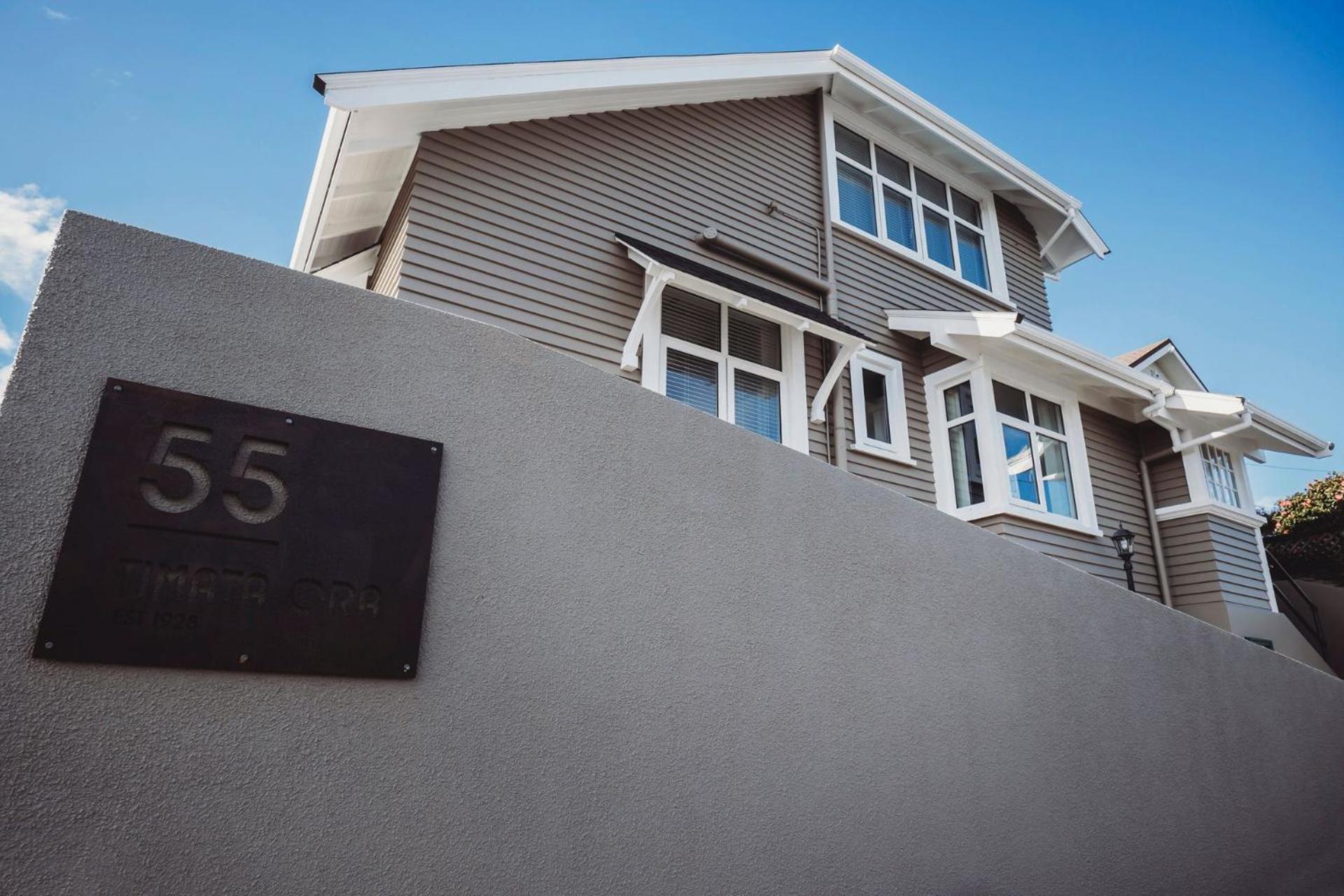 Timata Ora - Sleeps 14 Villa New Plymouth Bagian luar foto