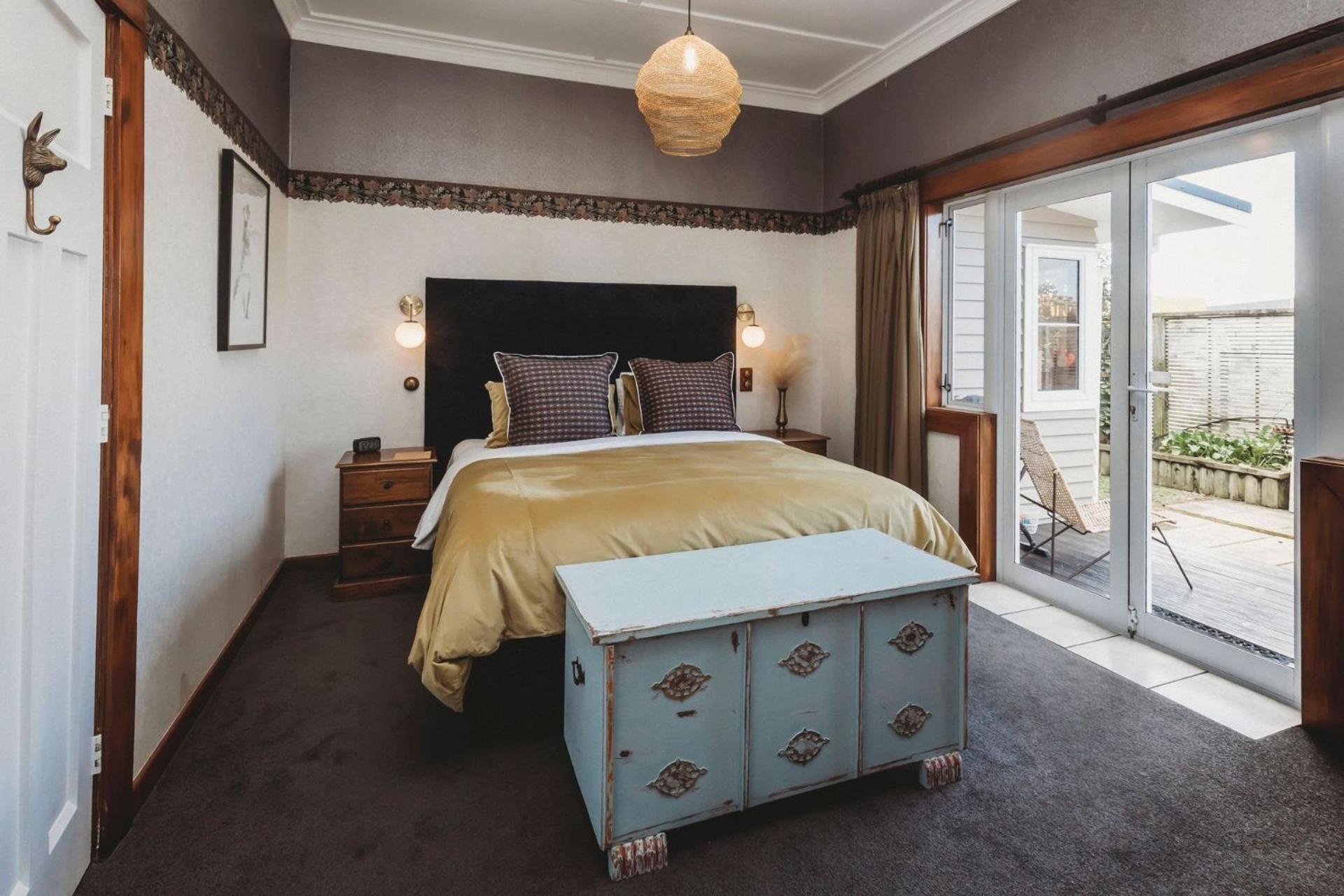 Timata Ora - Sleeps 14 Villa New Plymouth Bagian luar foto